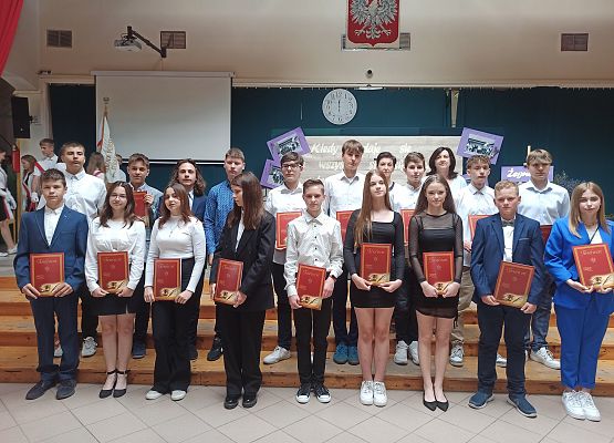 klasa 8b zakończenie roku szkolnego