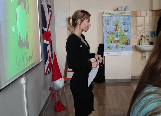 Grafika 25: "Let it snow" - szkolne eliminacje konkursu wojewódzkiego recytacji w języku angielskim