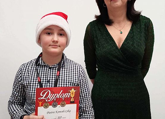 Piotr Kowalczyk z panią Dyrektor