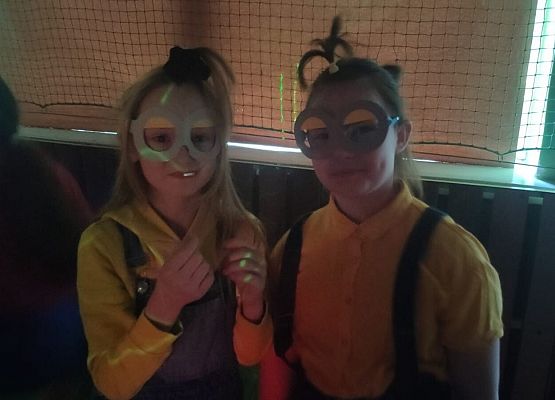 bal karnawałowy minionki