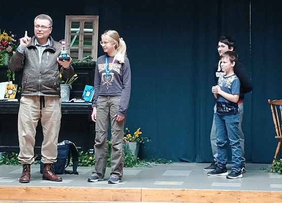 pan Marcin z ochotnikami