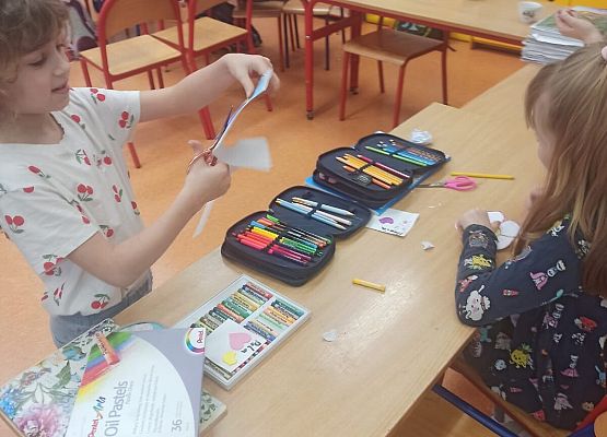 Grafika 14: Lekcja w klasie 1 prowadzona przez uczennice klasy 4b.