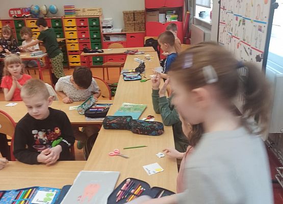 Grafika 19: Lekcja w klasie 1 prowadzona przez uczennice klasy 4b.