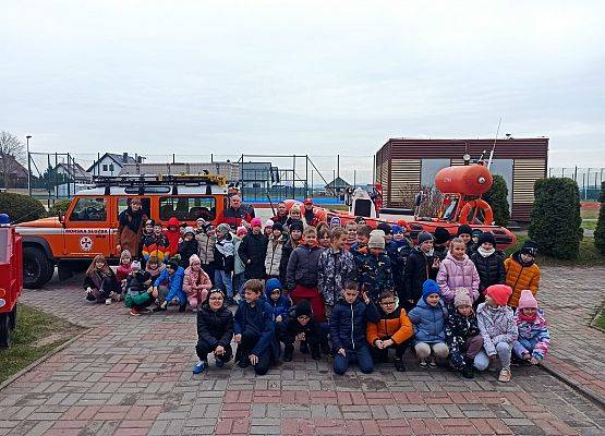 1a,2a,3a, przy wozie ratowniczym