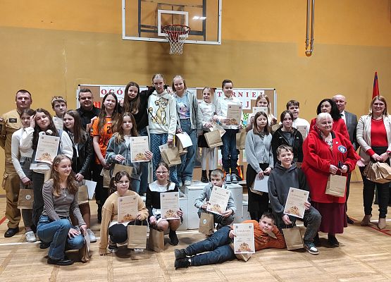 zdjęcie zbiorowe wszystkich uczastników