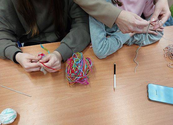 najpierw łańcuszek