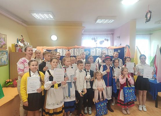 Grafika 8: Konkurs recytatorski ,,Rodnô Mòwa''