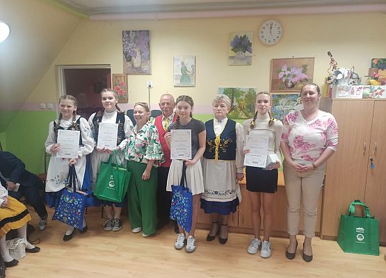 Grafika 6: Konkurs recytatorski ,,Rodnô Mòwa''