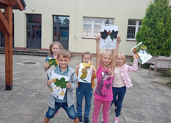 klasa w terenie Pani Jesień klasy 1b