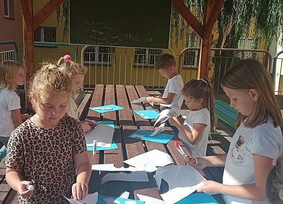 klasa w terenie klasa 1b tworzy chmury