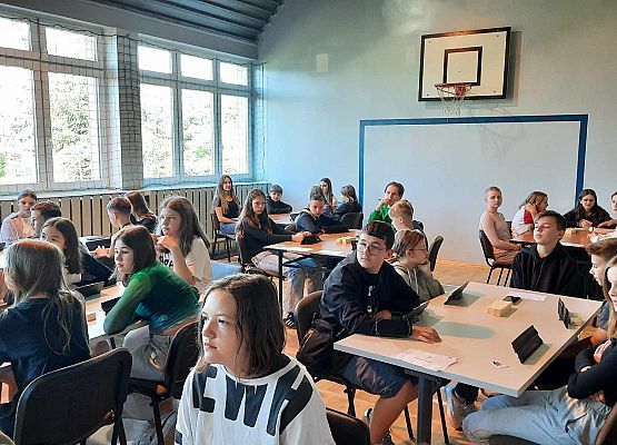 Grafika 5: Nasza szkoła bierze udział w programie "Rummikub w szkole"