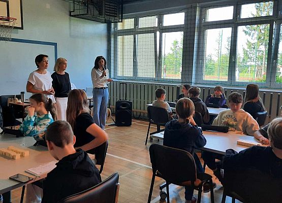 Grafika 1: Nasza szkoła bierze udział w programie "Rummikub w szkole"