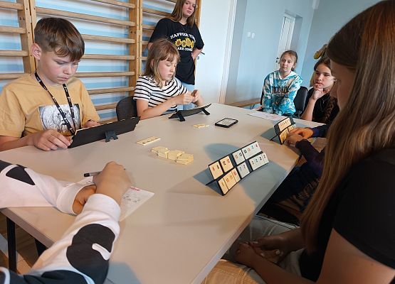 Grafika 20: Nasza szkoła bierze udział w programie "Rummikub w szkole"