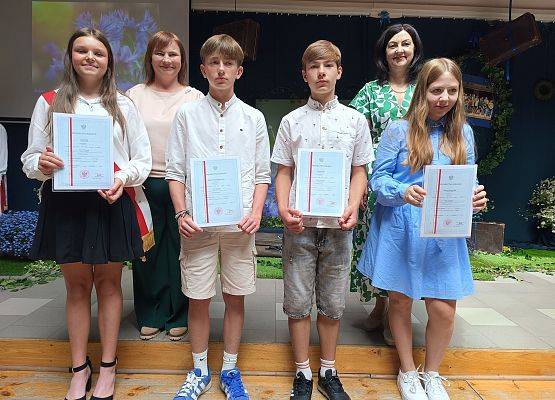 klasa 6b - wyróżnieni uczniowie