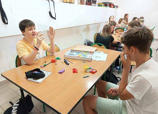 klasa 6b na lekcji techniki