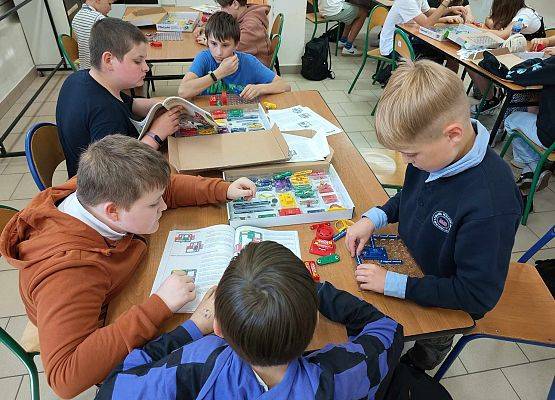 6b podczas lekcji techniki