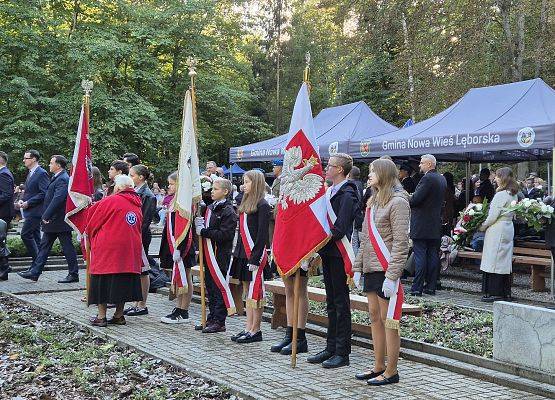 Poczet sztandarowy podczas uroczystości
