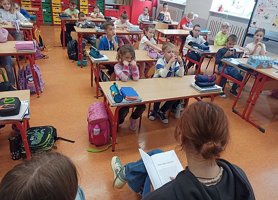 głośno czytamy w 2a