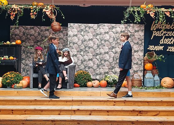 pokaz mody panowie od wf