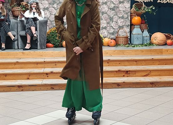 pokaz mody pani dyrektor