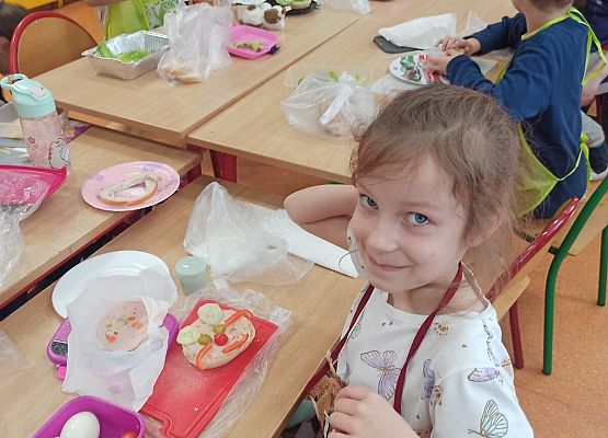 Alicja Paluszek i jej kanapka