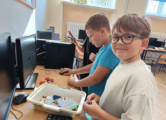 Robotyka 2b chłopcy