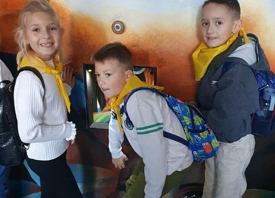 Zosia Ksawery i Robert w teatrze