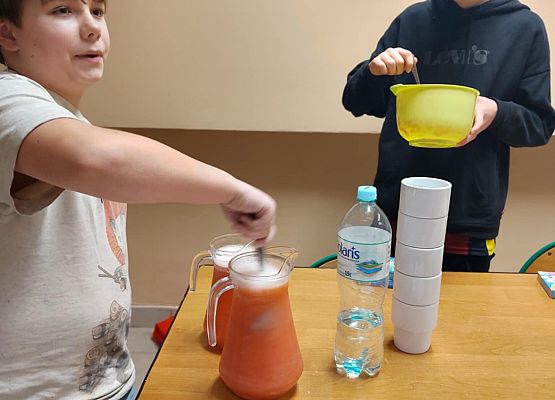 lemoniada prawie gotowa