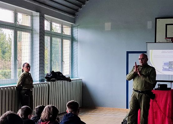 funkcjonariusz opowiada o swojej pracy