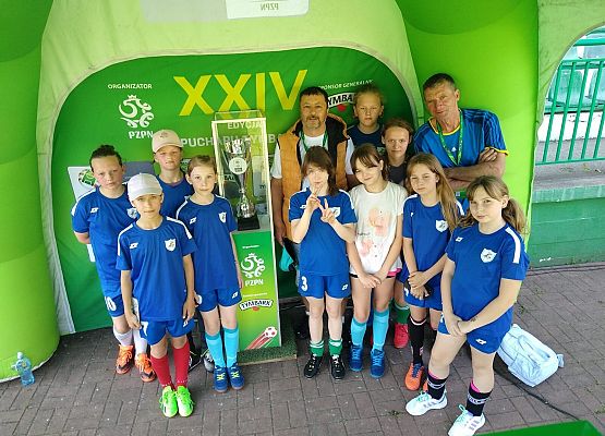 blask pucharu pada na dziewczynki