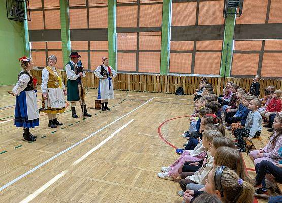 Zespół Pieśni i tańca