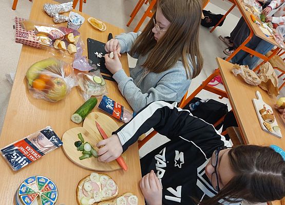 Kalina i Blanka tworzą ułamkowe kanapki