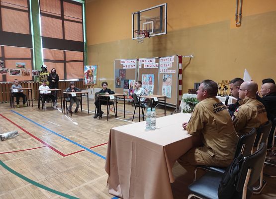 grupa młodsza OTWP podczas etapu ustnego