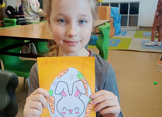 Martyna pokazuje swoją pracę