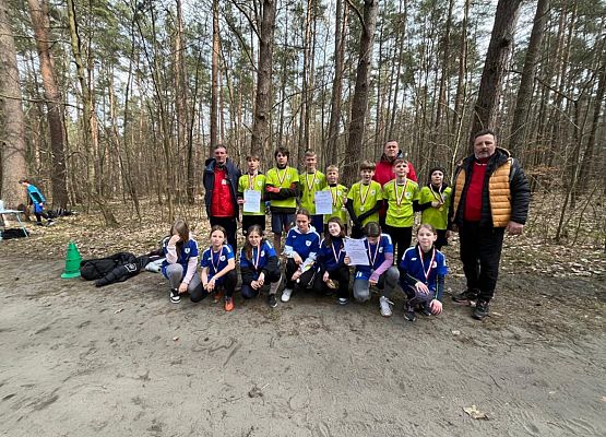 zawodnicy z nauczycielami