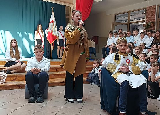 apel z okazji rocznicy uchwalenia Konstytucji 3 Maja - Agata występuje