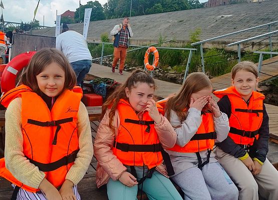 dzieci podczas wycieczki 5