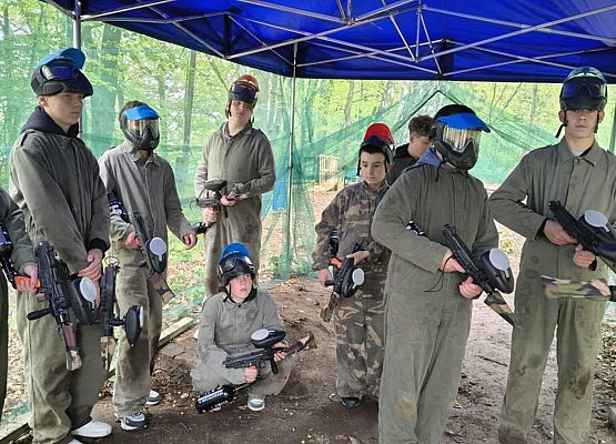chłopcy Paintball