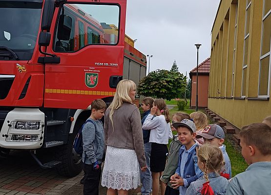 oglądamy wozy strażackie