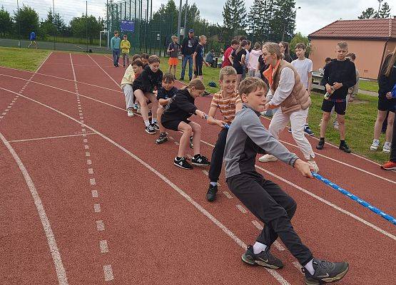 przeciąganie liny klasy4