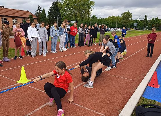 przeciąganie liny klasy4