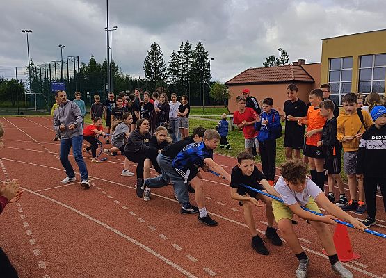 przeciąganie liny klasy4