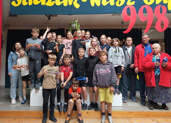 sztafeta klasy 4 na podium