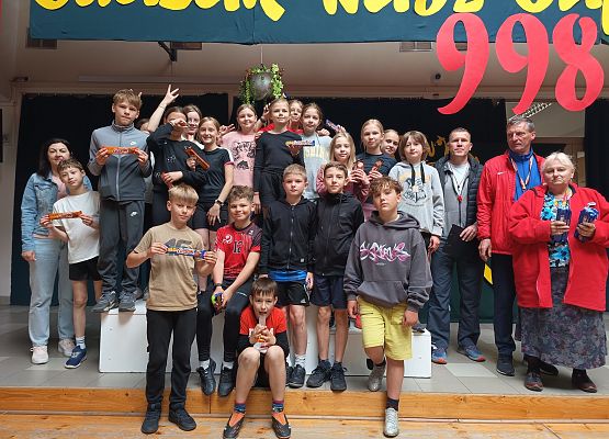 sztafeta klasy 4 na podium