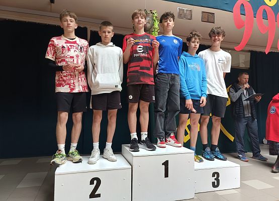 rozdanie nagród bieg w szarfie parami