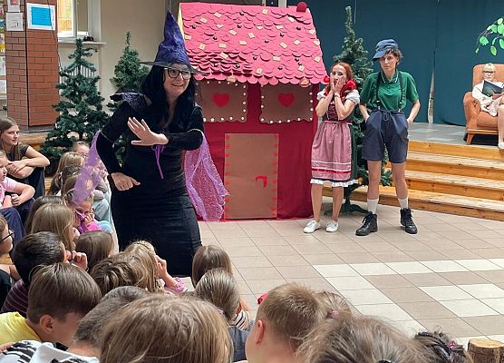 Jaś i Małgosia oraz czarownica