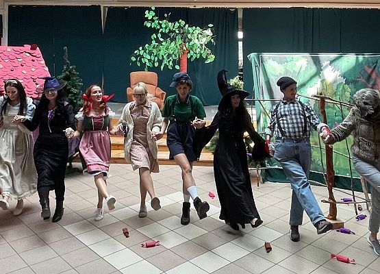 nauczyciele dzieciom