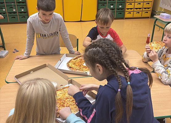 chłopcy i dziewczynki