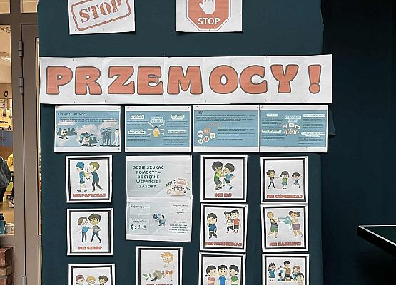 Tablica z informacją na temat przemocy