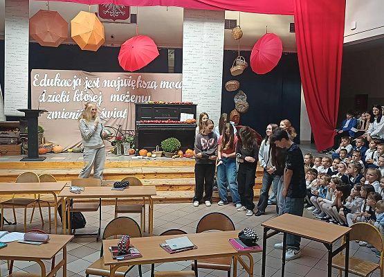 przedstawienie klas 7a